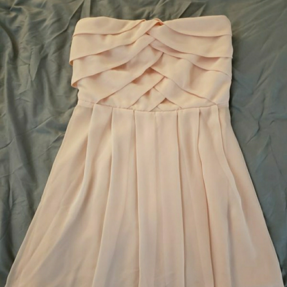 Strapless elegant Express dress